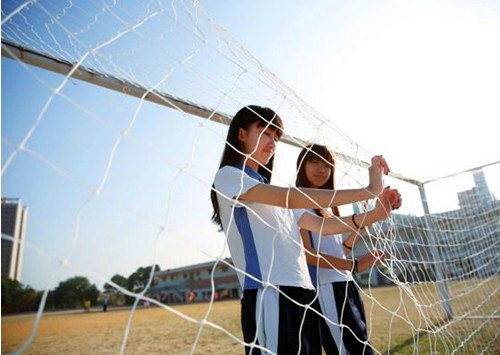 梦见神仙给我送个小女孩（梦见神仙赐了个小孩）