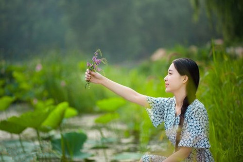 如果梦到一个人4次代表什么（梦到一个人四次是什么征兆）